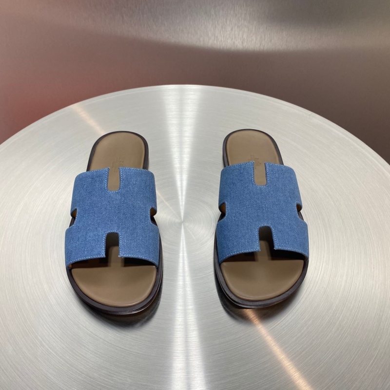 H**mes slippers